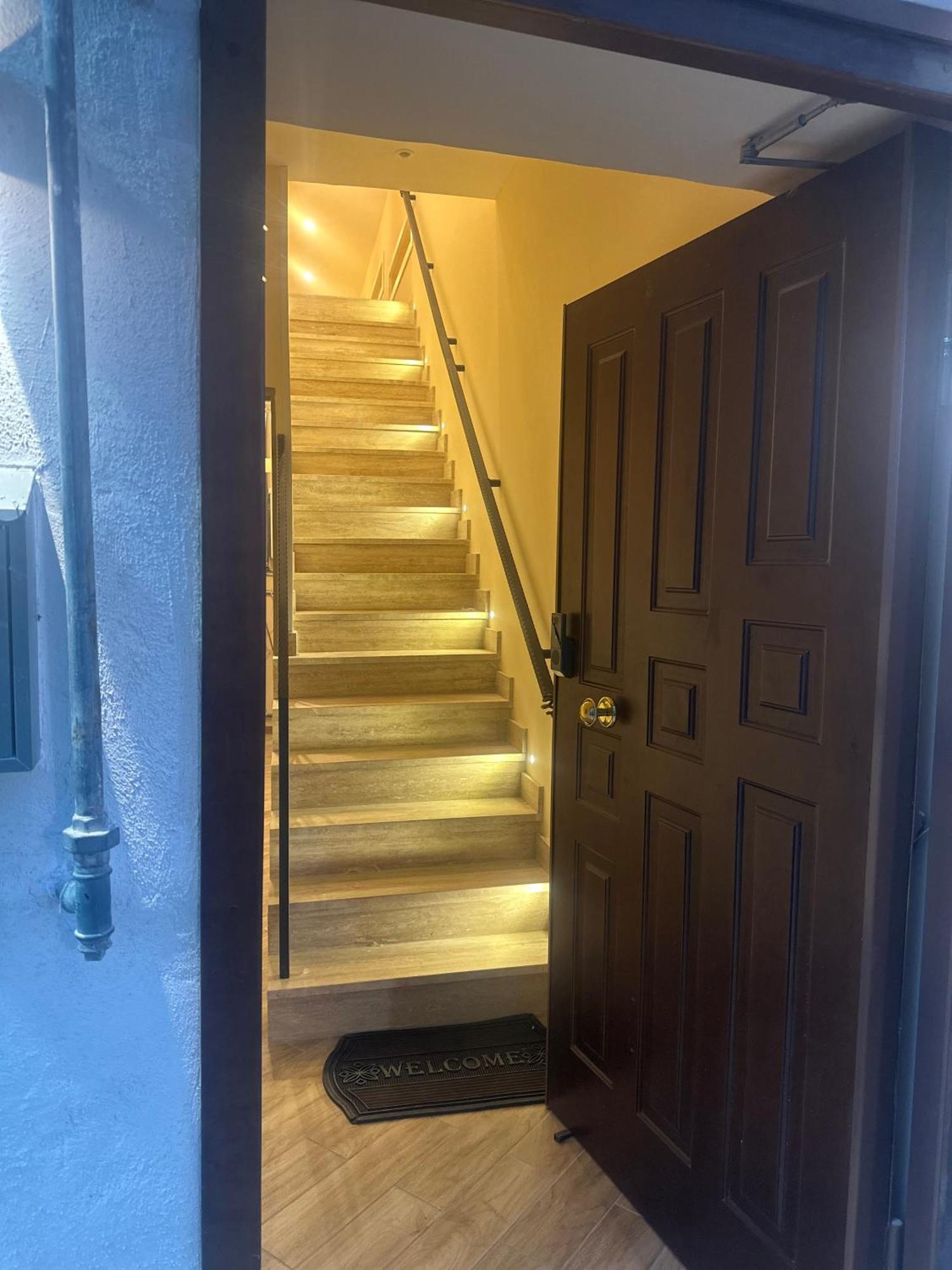 Attic Room Naples Luaran gambar